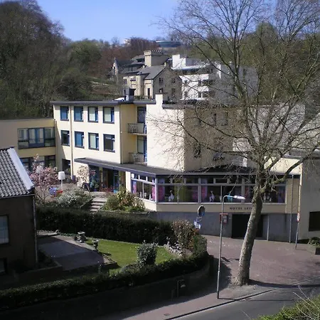 Hotel Pink Lela