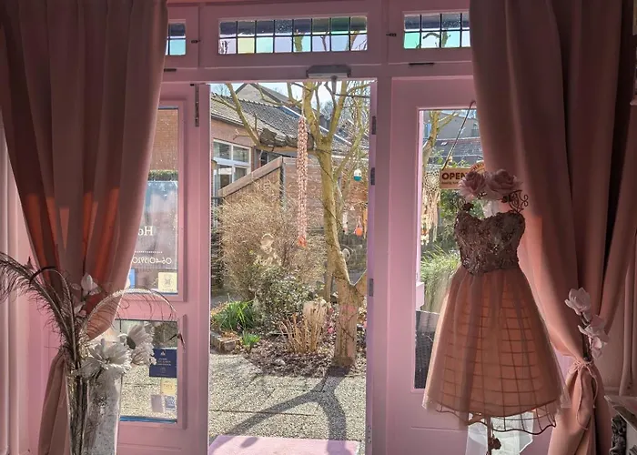 Lela فندق Valkenburg aan de Geul