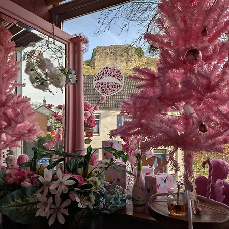 Pink Lela Ξενοδοχείο